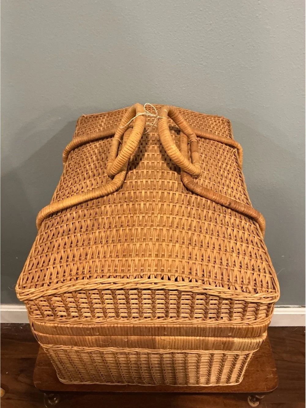 Vintage Wicker Picnic Basket with Handles Large Hinged Lid